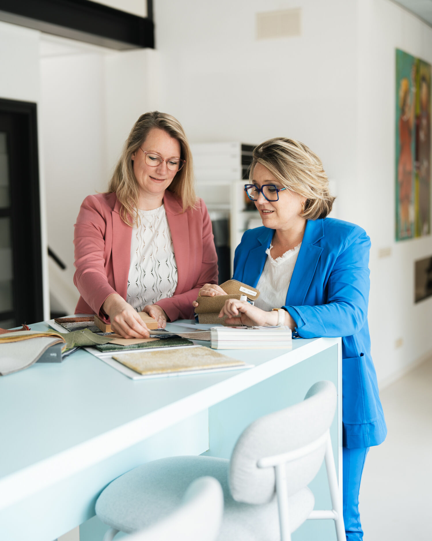 Office Design Projectinrichters: kleine of smalle ruimte? Zo richten we jouw kantoor in 