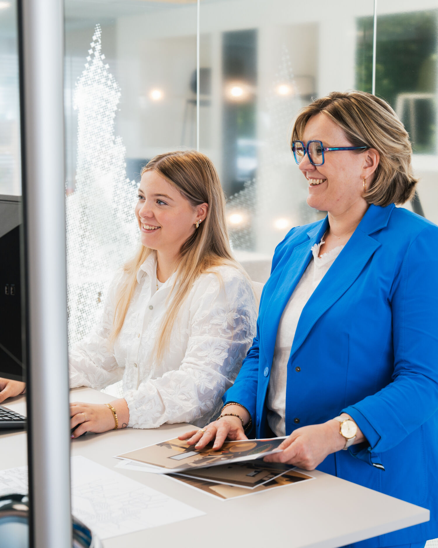 Office Design projectinrichting voor een opgeruimd en goed ingericht kantoor