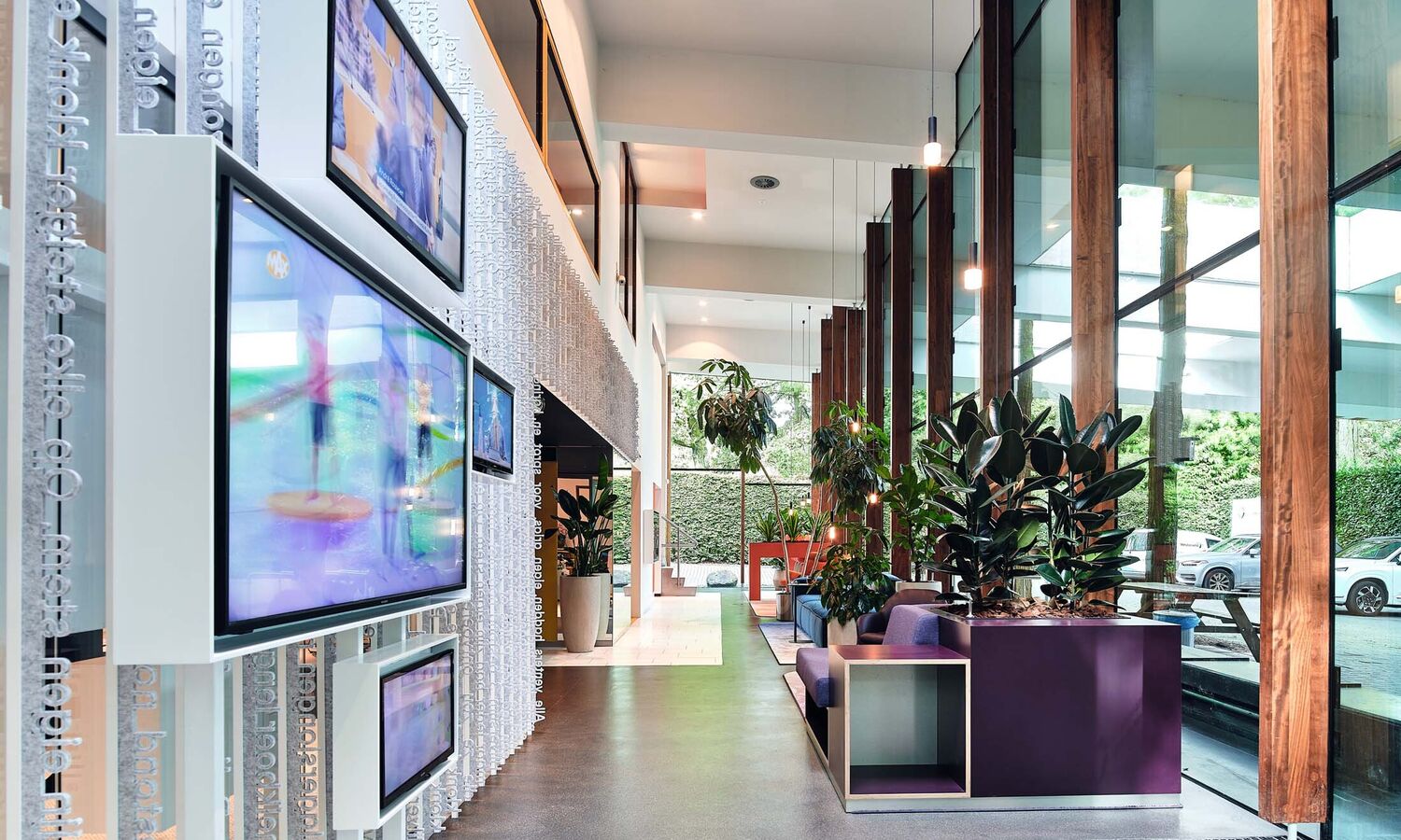 Projectinrichting door Office Design Projectinrichters voor Cvd M Hilversum 